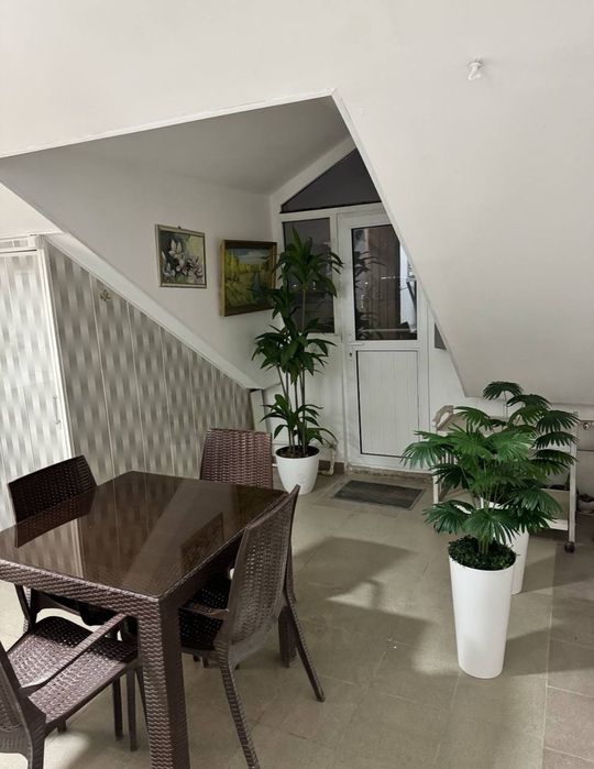 Продаётся квартира в Мирабаде Ор Госпитальный