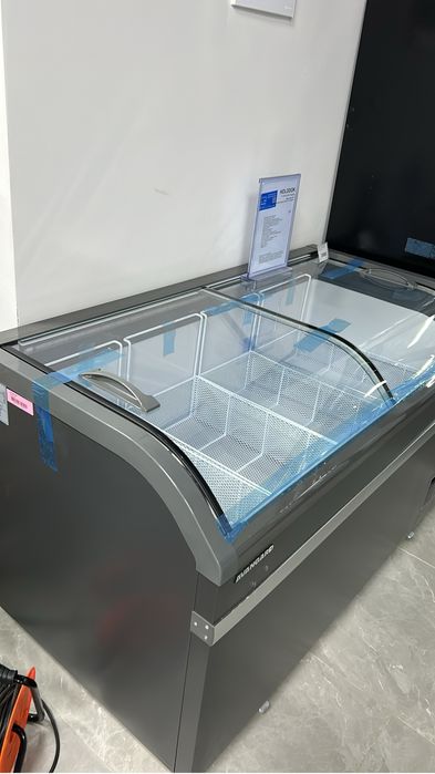 Витринные холодильники доя магазина