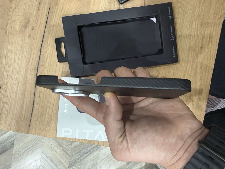 Pitaka ultra slim case iphone 16 Pro