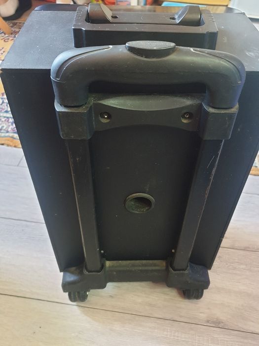Vand boxa portabila