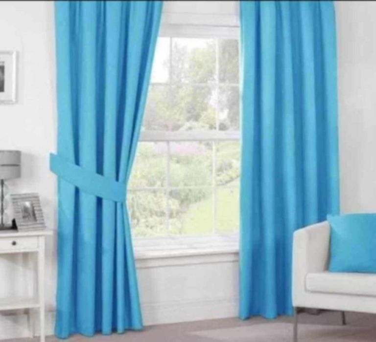 Затъмняващи завеси блекаут