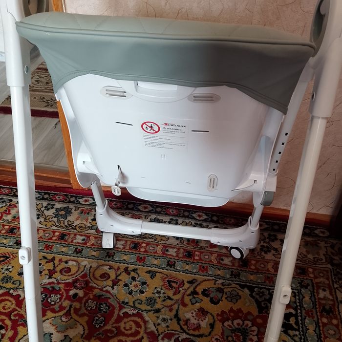 Bolalar ovqat stulchasi