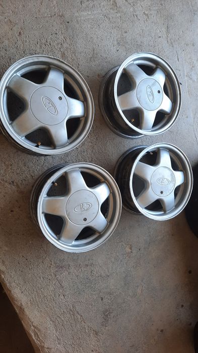 14 Lada kalena diska sotiladi