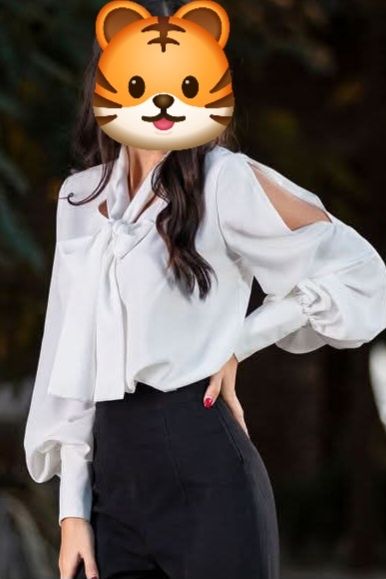 Бяла риза с цепка на ръкава