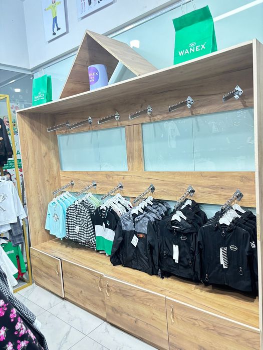 Шкаф для магазина