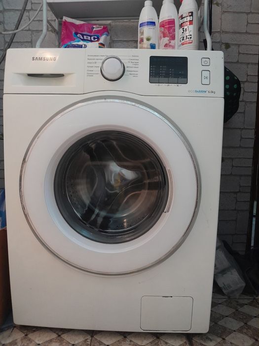 Продам стиральную машину