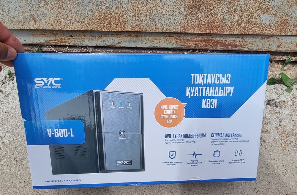 SVC V-800-L ИБП безперебойник