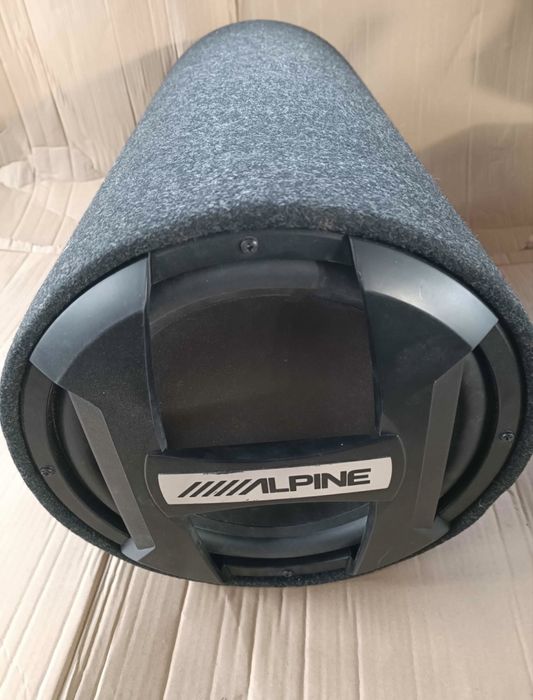 Subwoofer auto Alpine SWT-12S4, 300 w RMS