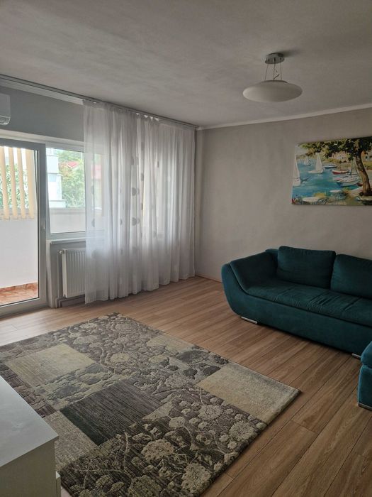 Inchiriere apartament 2 camere zona Decebal