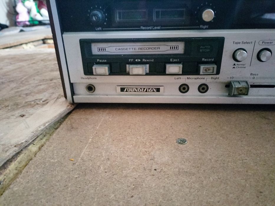 Vând un studio Deck caset +Radio+Pik-up