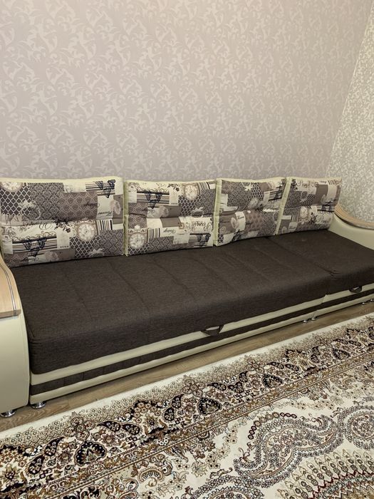 Диван для гостиной