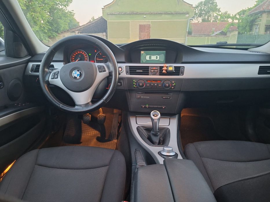 BMW 3 Series 0 — imagine 5