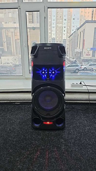 Sony MHC‑V43D — мощная напольная колонка для вечеринок