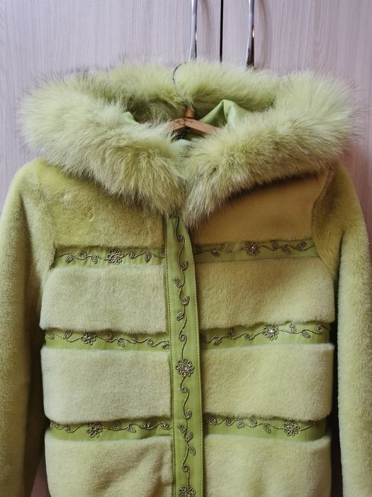 Короткая натуральная  дублёнка