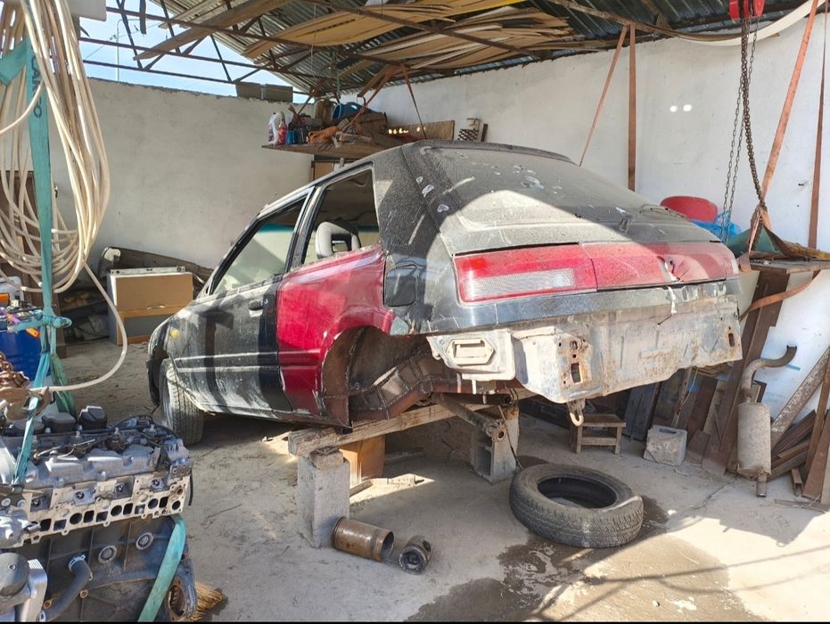 Mazda 323 Купе 4WD