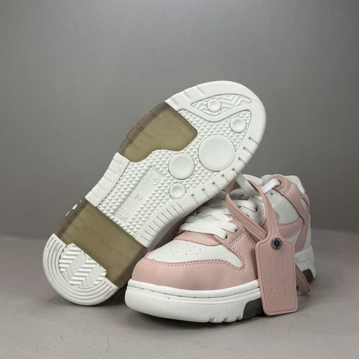 Off-White "Out Of Office"! НОВИ!