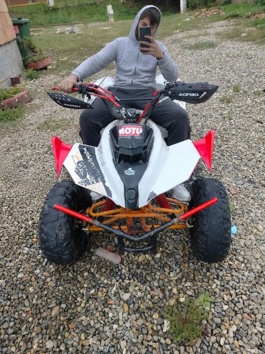 Se da la scimb atv 125 sau 250