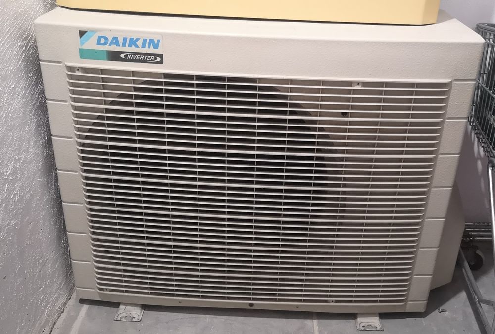Климатик Daikin FVXS35 (подов)