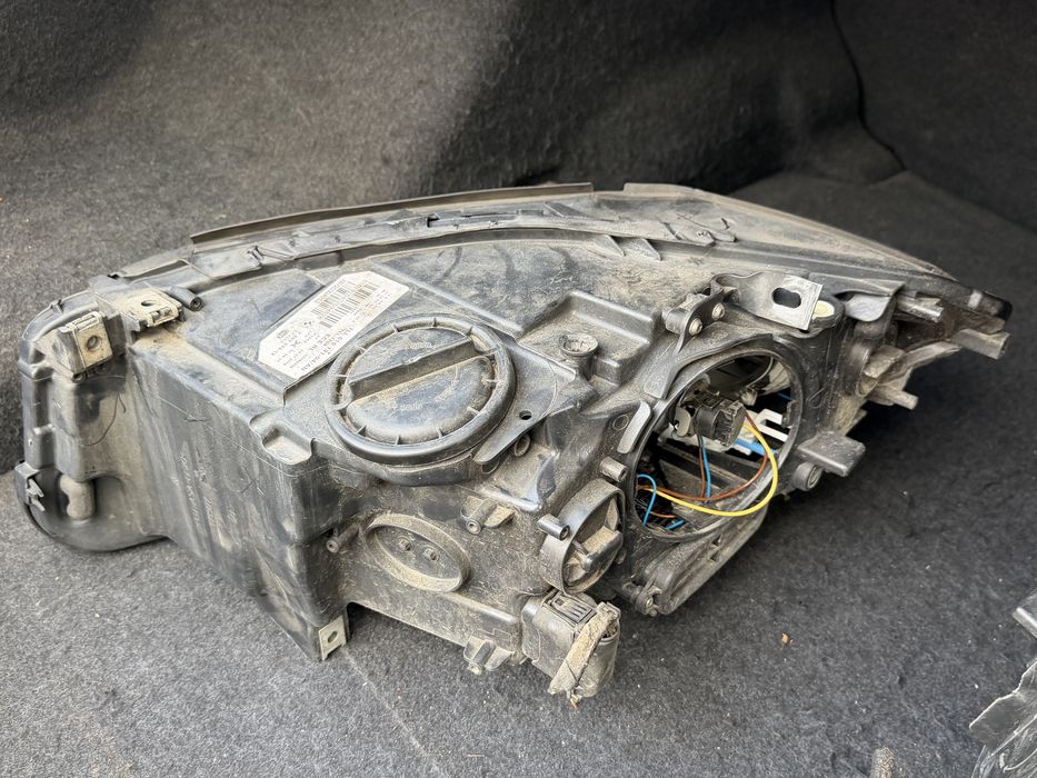 Оригинални фарове за BMW F10 / F11 – H7 + LED