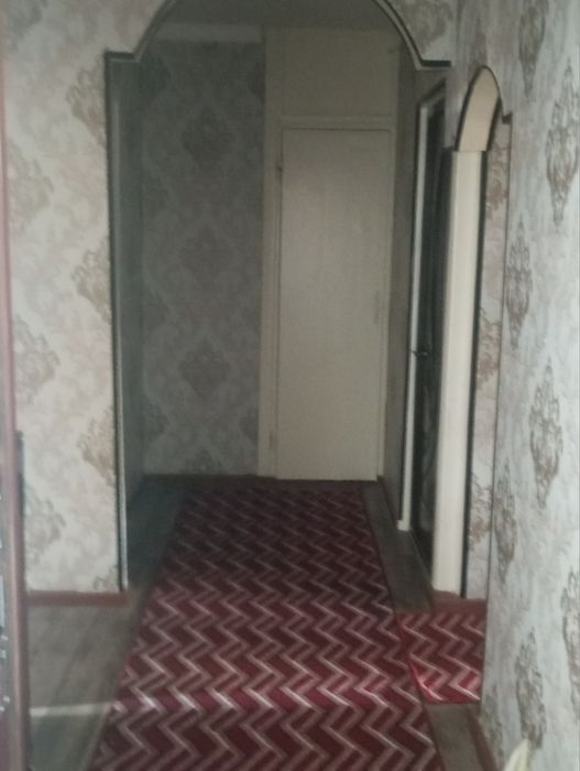 Заканалда 3хонали квартира сотилади А Кадири 110дом  19 кв