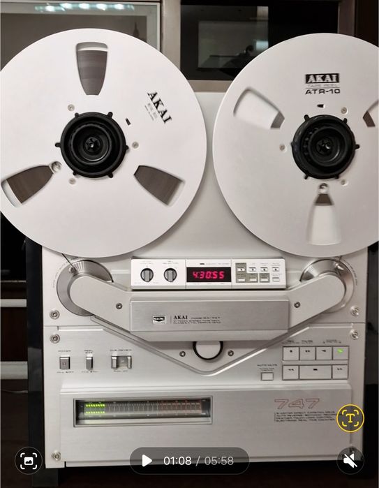 Magnetofon AKAI 747 GX