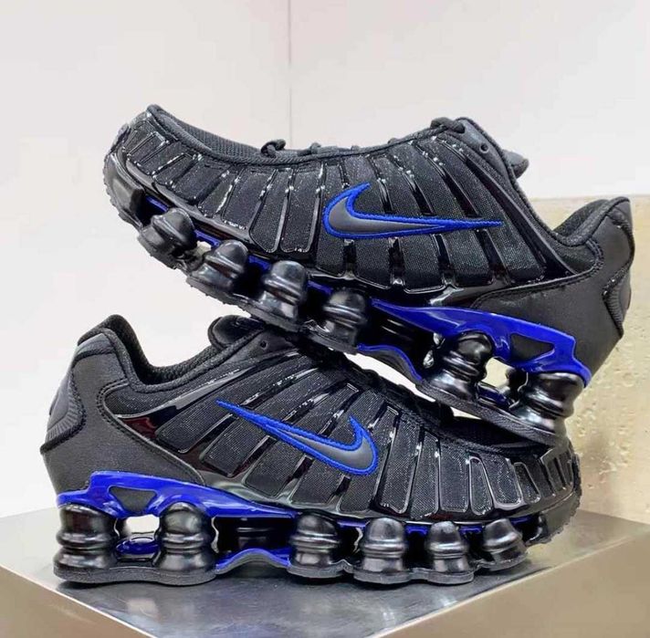 Продавам нови мъжки маратонки с кутия Nike Shox TL Black Royal Blue