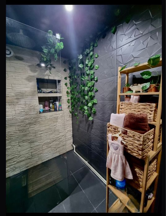 Apartament in zona centrala VAND 65.000€