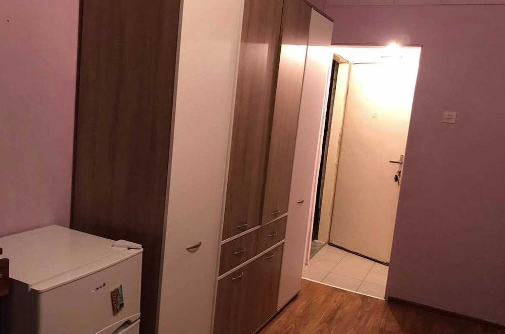 Дава се под наем Едностаен апартамент в Бургас, Лазур - 30 кв.м за 110 € - Снимка #3