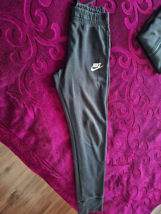Юношески дрехи Nike Adidas
