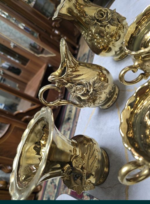 посуда золотая новая