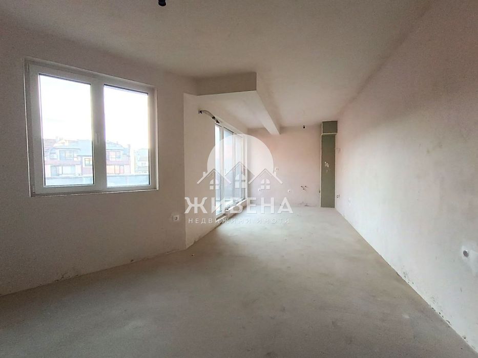 Продава се Едностаен апартамент в Варна, Лятно кино Тракия - 42 кв.м за 1336 €/кв.м - Снимка #1