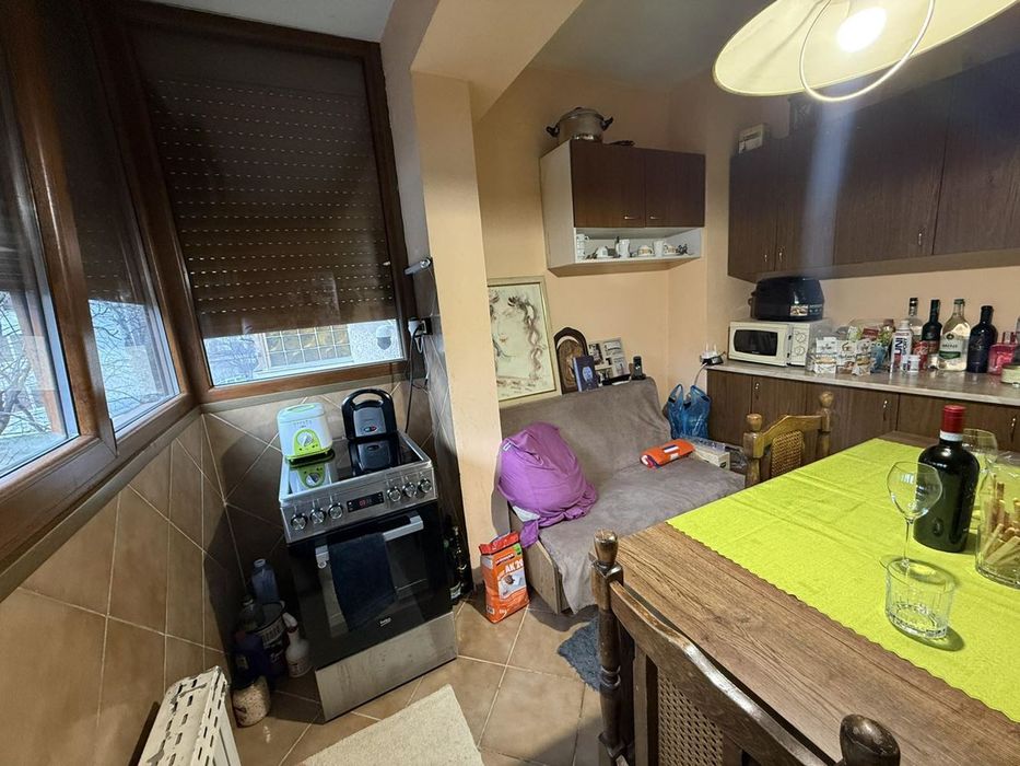 Тристаен апартамент на отлична локация! ж.к. Бъкстон!