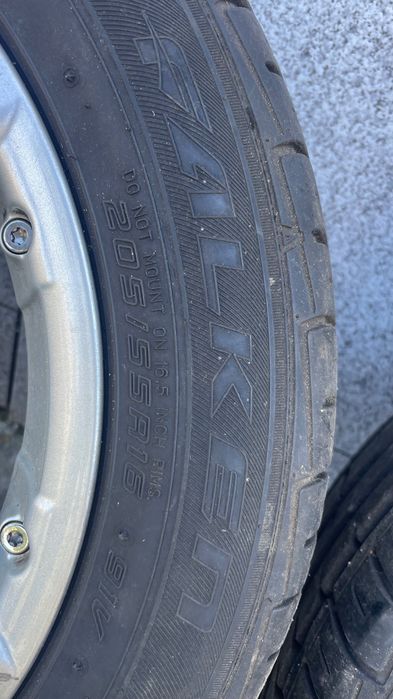 Летни гуми BMW 205/55/16 5,5мм профил