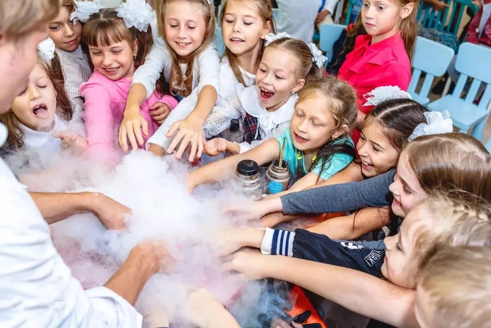 Азотное шоу, крио-шоу для детских праздников