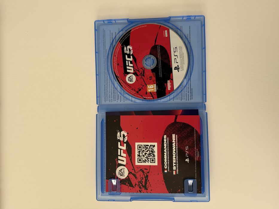 UFC 5 за PS5 отлична