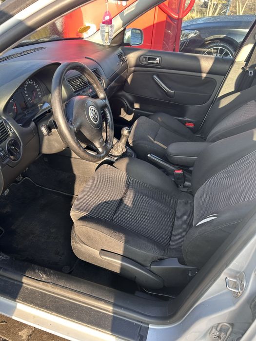 Vsnd sau schimb golf 4,1,6 benzina