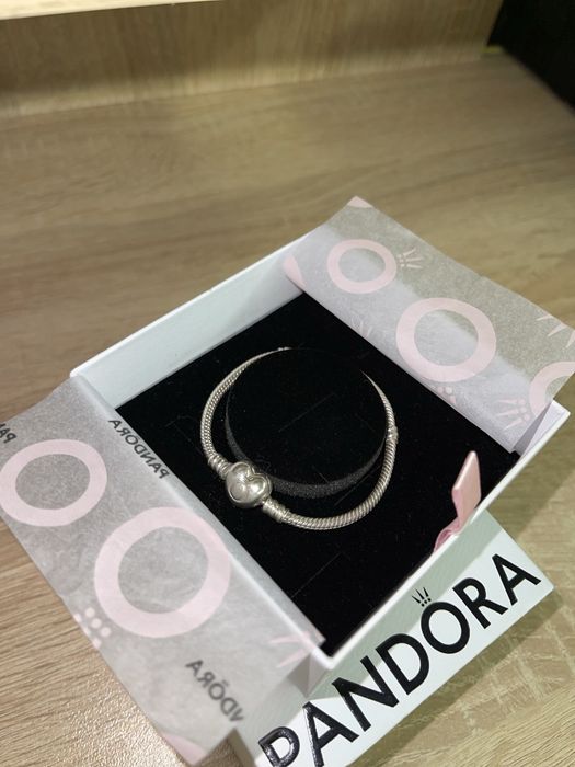 Pandora Гривна Любов