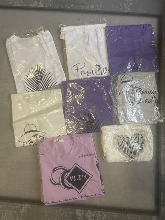 Футболки, штаны за 2500 каждая