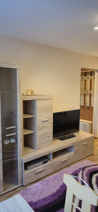 Vând apartament în Caransebeș