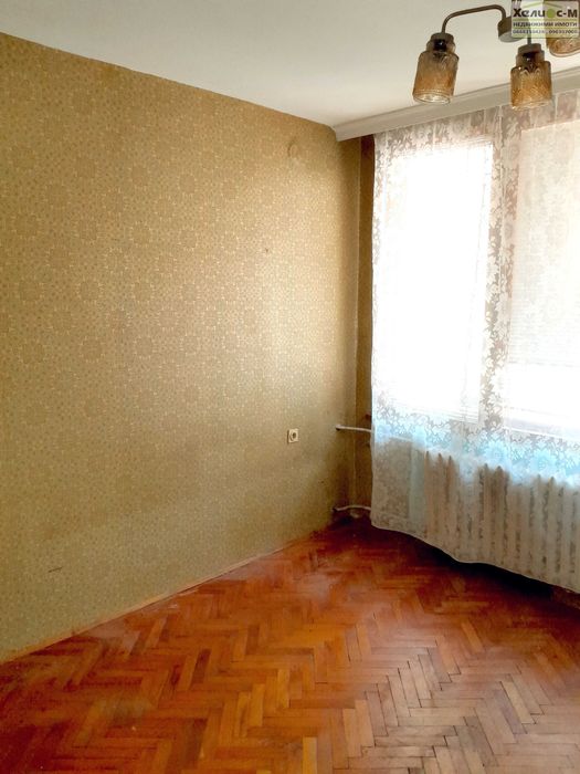 Продава се Двустаен апартамент в Монтана, Идеален център - 57 кв.м за 1387 €/кв.м - Снимка #11