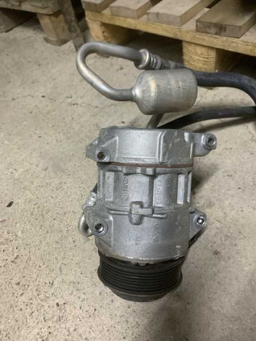 Компрессор кондиционера Toyota Estima R50