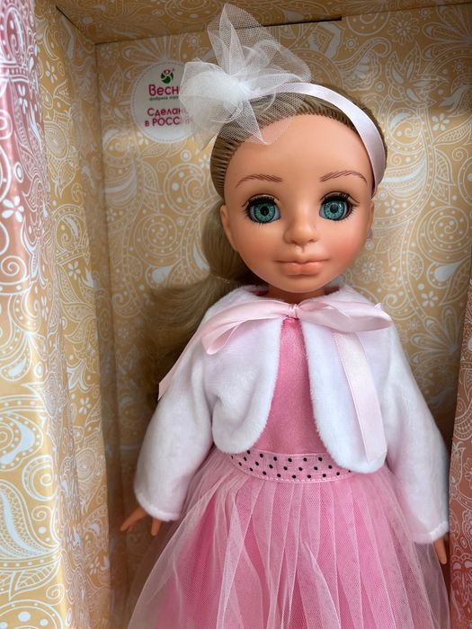 Фарфоровые куклы