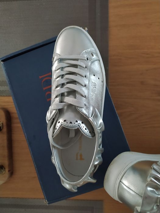 Trussardi и бежови боти