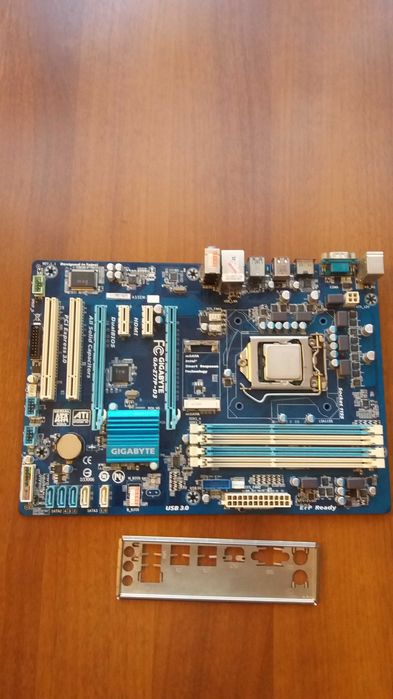 продам материнские платы