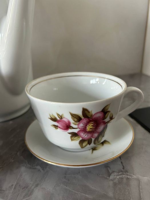 Чайно-койфейный сервиз