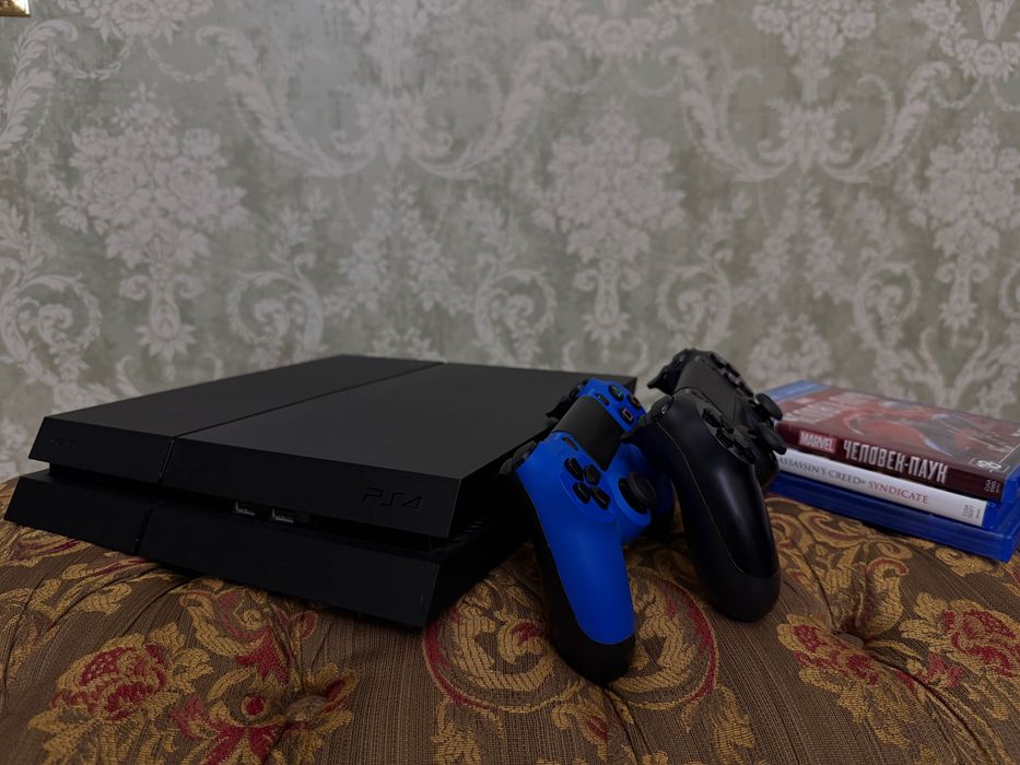 PS4 1ТБ (PlayStation 4)