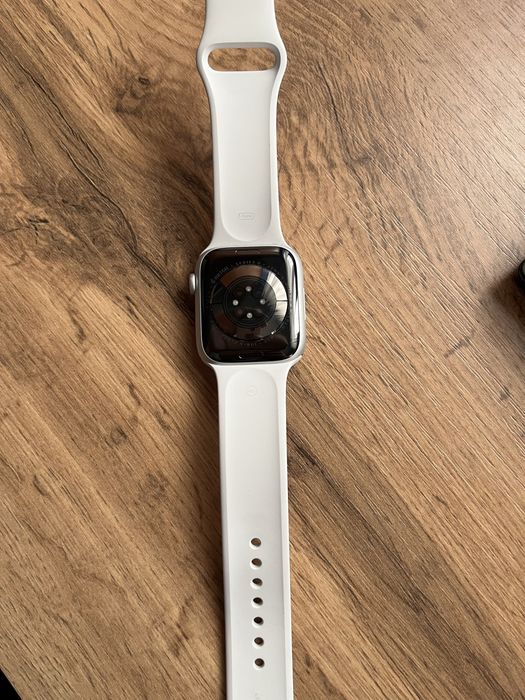 Эпл вотч 8, 45мм