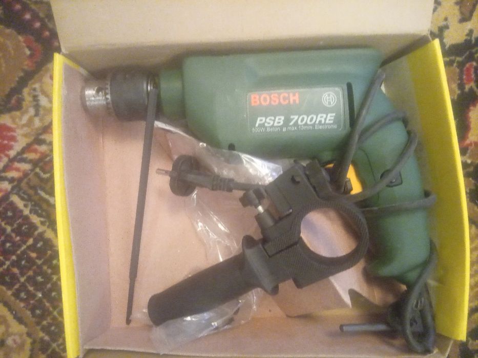 Продавам дрелка но Бош