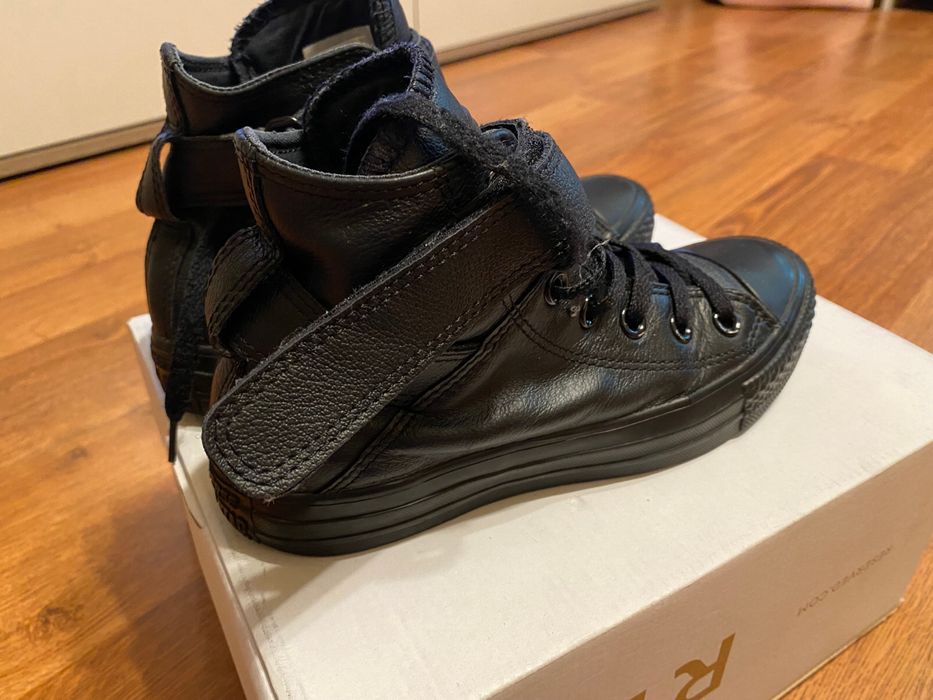 Tenesi Converse dama negri din piele naturala