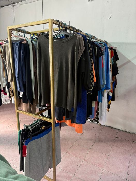 Стойки для одежды